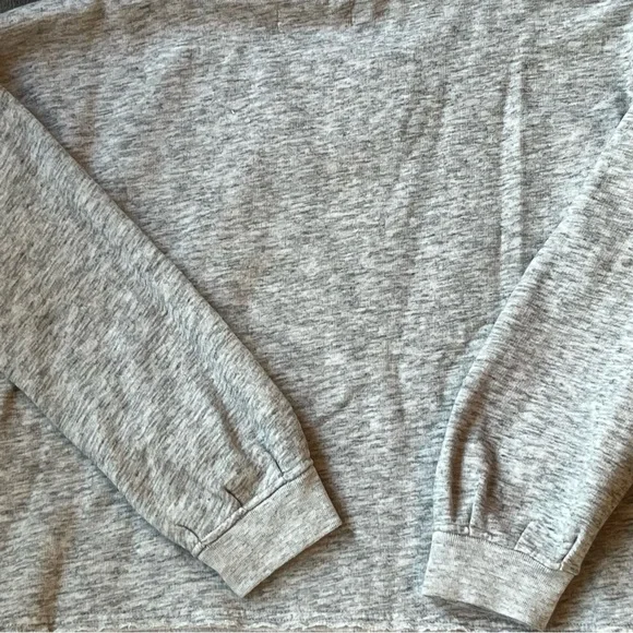 Rhinestone sweatshirt (13/14)
Heather oatmeal/grey - Picture 7 of 10